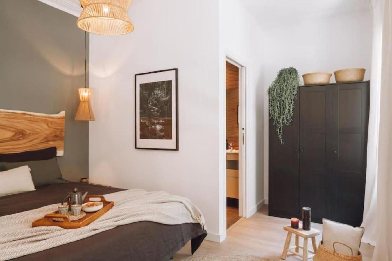 Baka - 2 Bedroom With Terrace In Sant Gervasi Apartment *